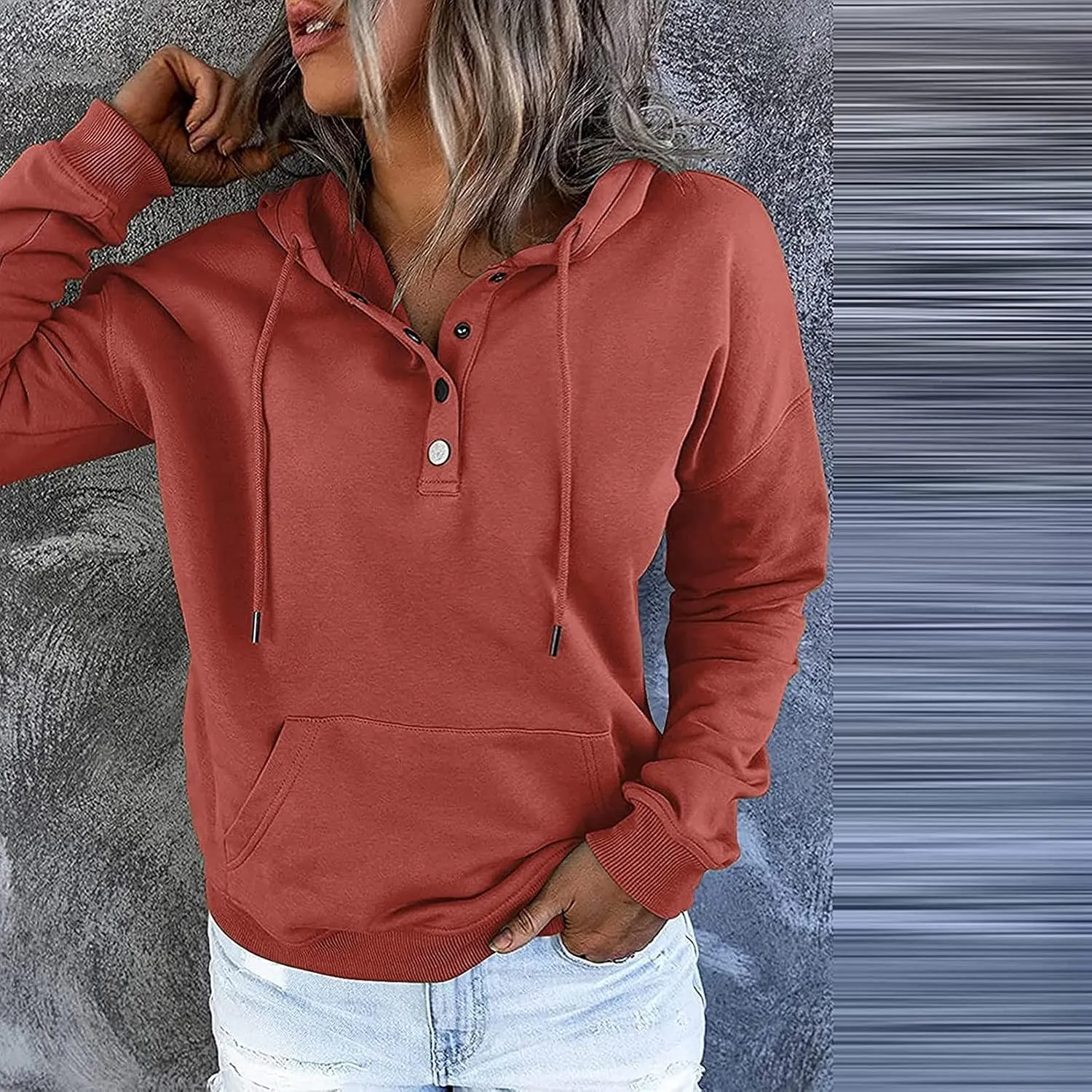 2023 Fashion Hoodies for Women Drawstring Long Sleeve Casual Sweatshirts Fall Loose Fit Pullover Tops with Pockets
