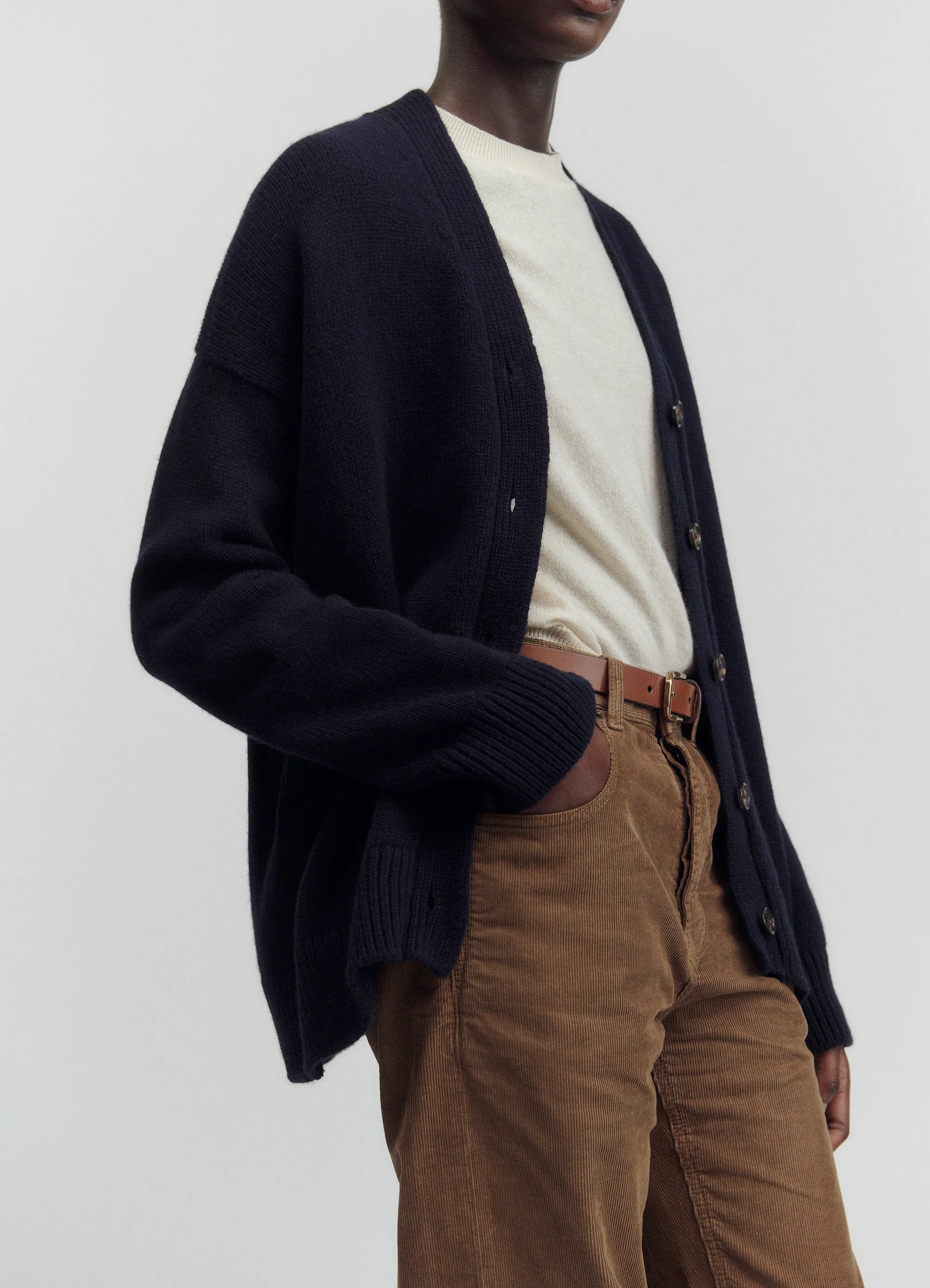 Maura V-neck Cardigan in Navy