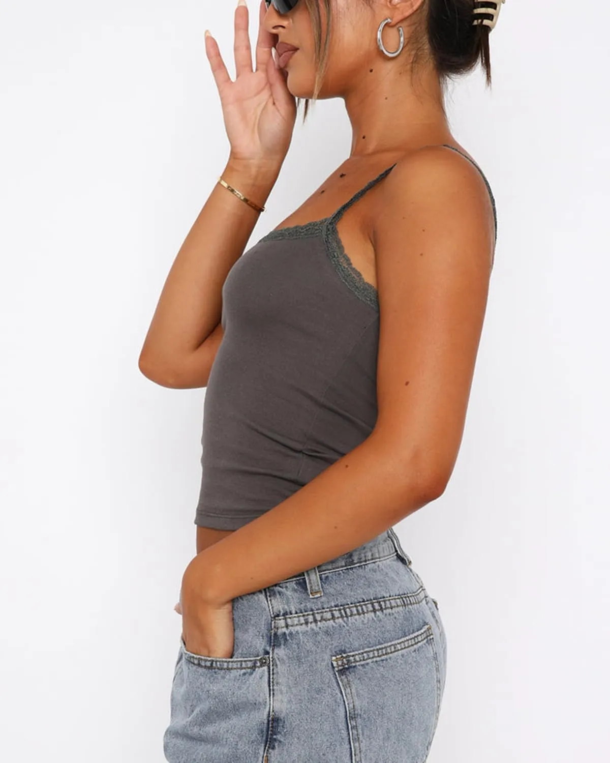 Womens Lace Camisole Ribbed Spaghetti Strap Tank Top Y2K Undershirts Cami Tops Summer Clothes Basics Clothing